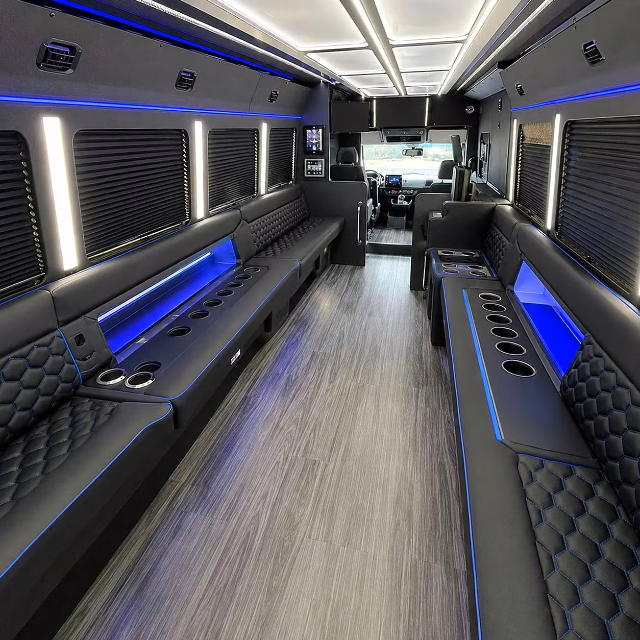 book a prom party bus in jackson for the full night out